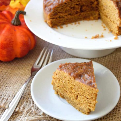 Pumpkin-Spice Bundt With Brown Sugar Icing And Candied Pecans Recipe