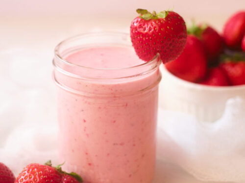 Strawberry Smoothie Recipe | The Gracious Pantry