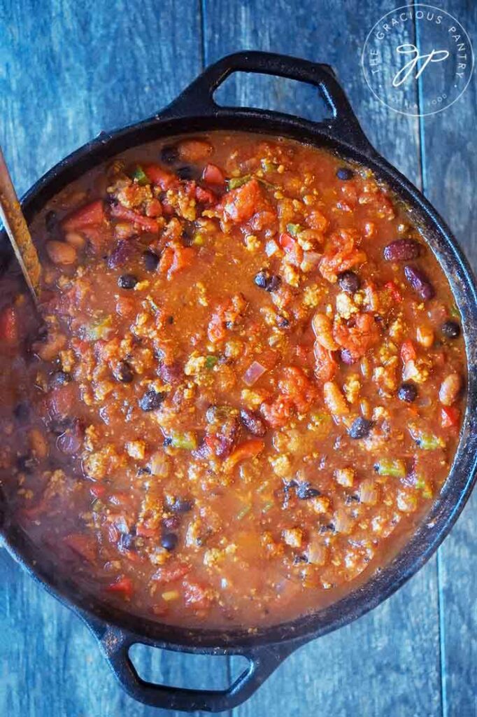 One Pot Meals: 50 Simple and Easy Dutch Oven Recipes