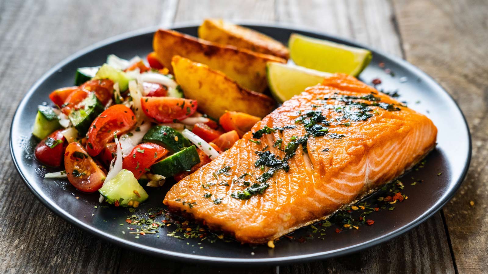 Salmon For Dinner Tonight? These Are The 13 Best Side Dishes For That