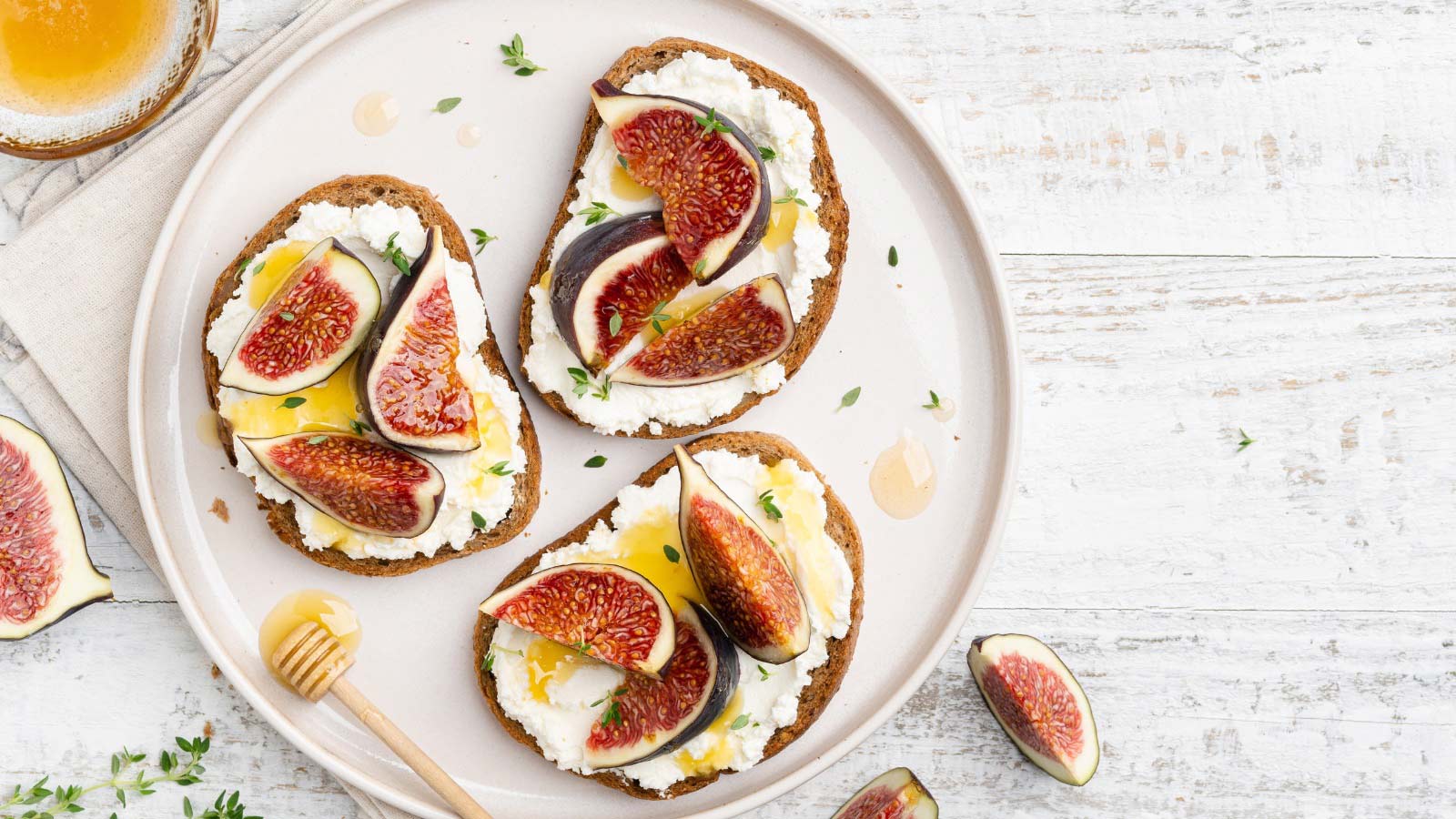 16 Toast Toppers For A Fast And Delicious Breakfast On The Go